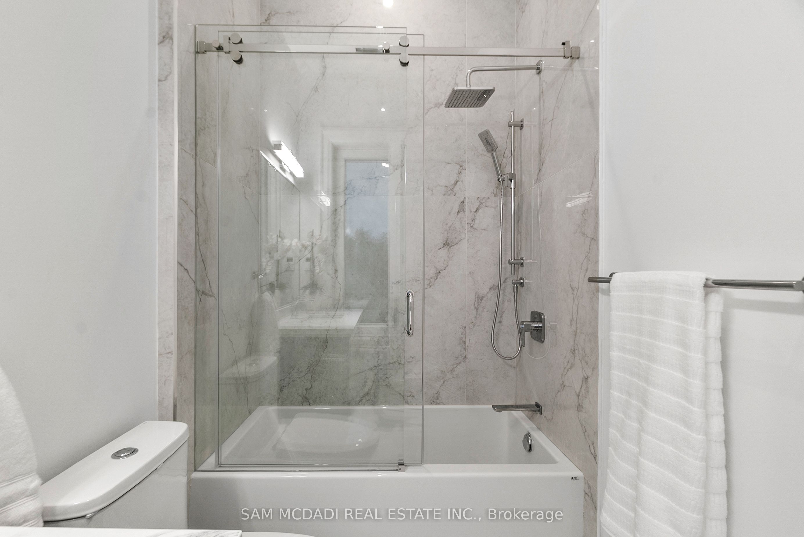 84 Pebbleridge Place Property Photo 30