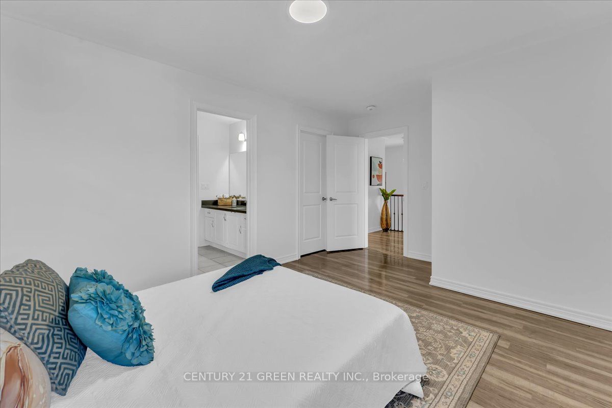 16 Grendon Crescent Property Photo 24