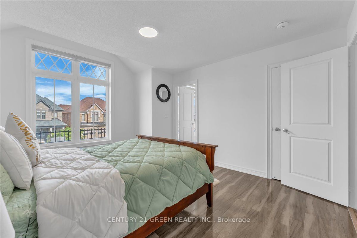 16 Grendon Crescent Property Photo 35