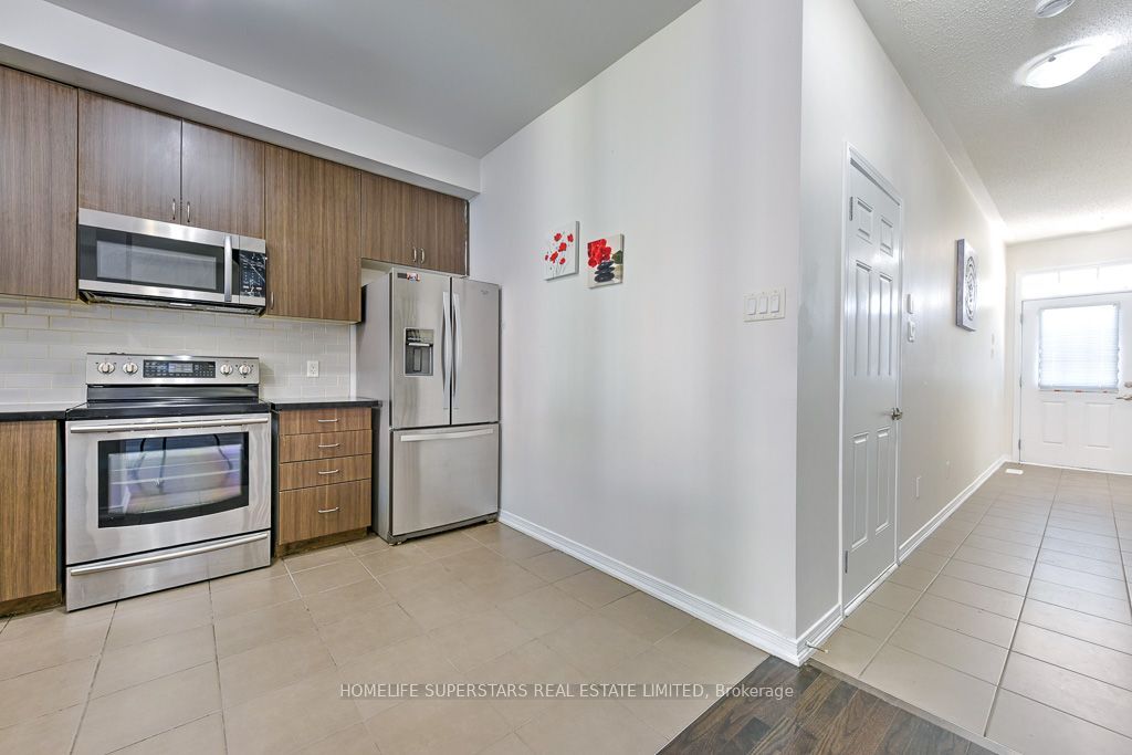 61 Utopia Way Property Photo 12