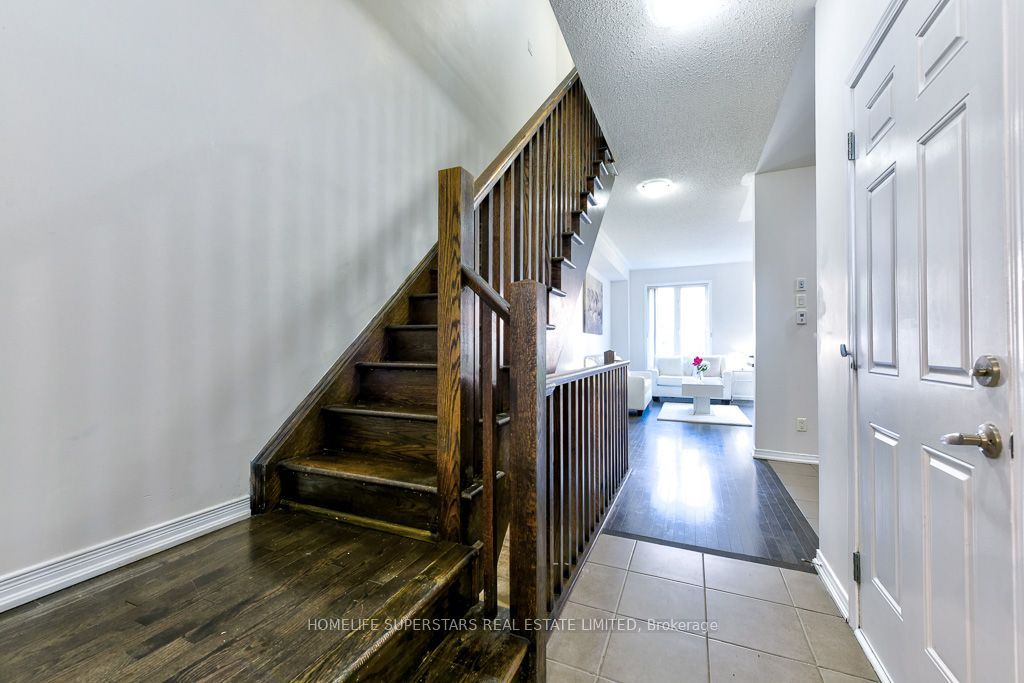 61 Utopia Way Property Photo 14