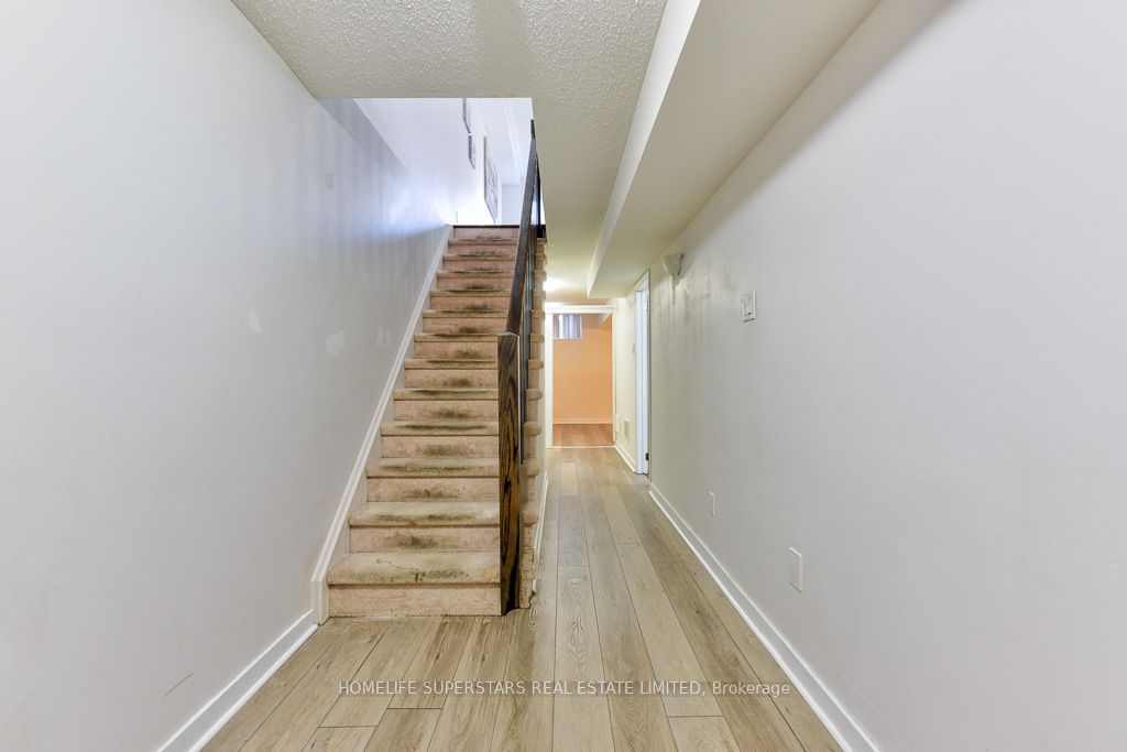 61 Utopia Way Property Photo 25