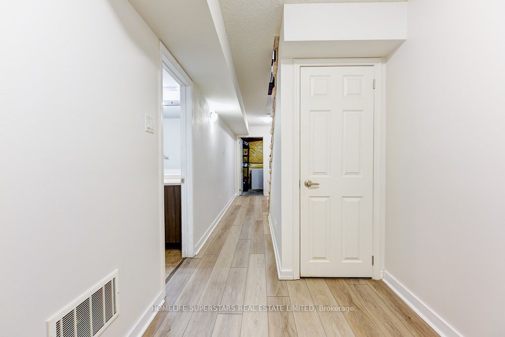 61 Utopia Way Property Photo 28