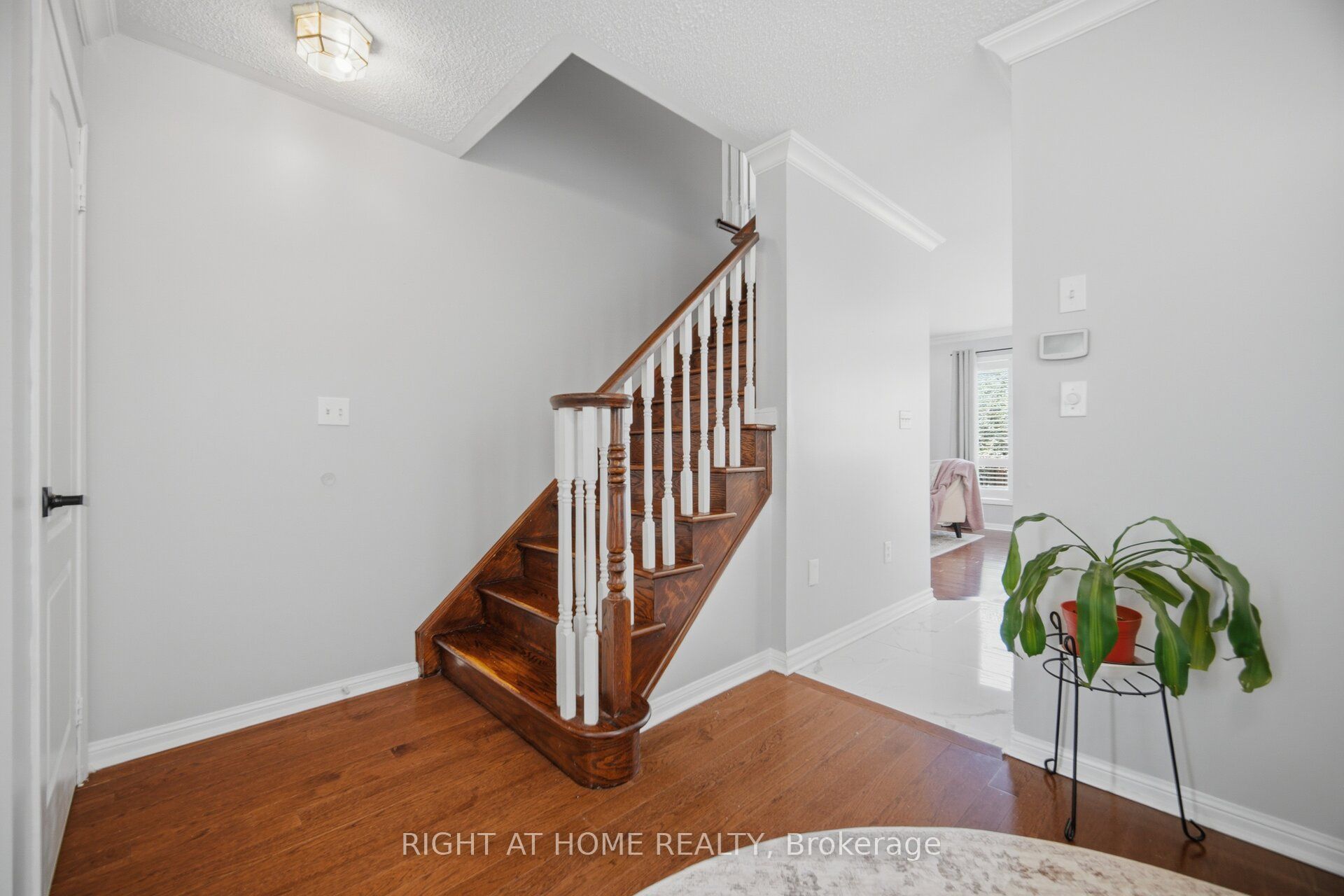 475 Collis Court Property Photo 18