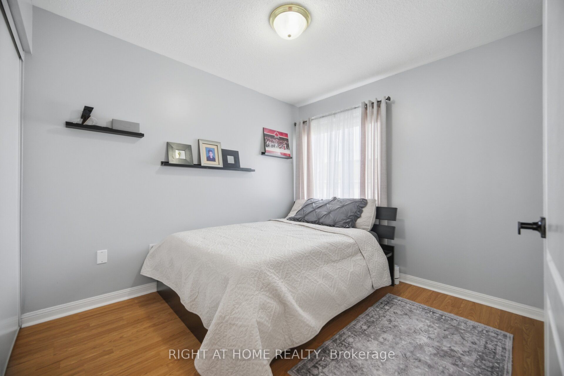 475 Collis Court Property Photo 27