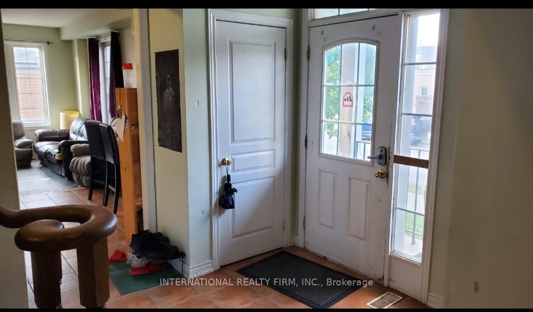 66 Leitch Avenue Property Photo 5