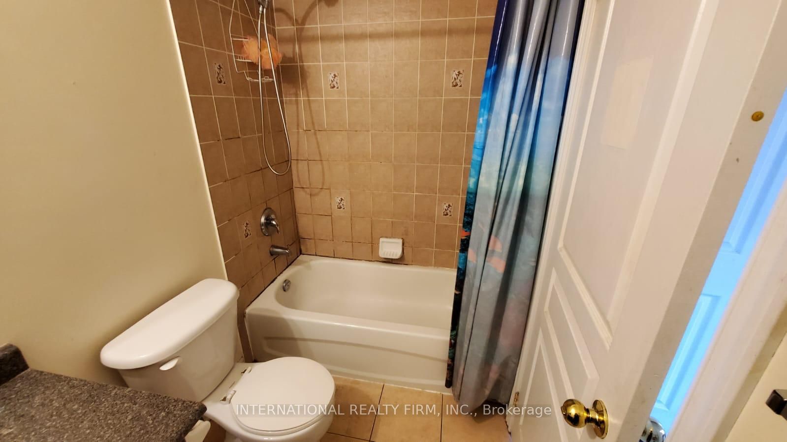 66 Leitch Avenue Property Photo 8
