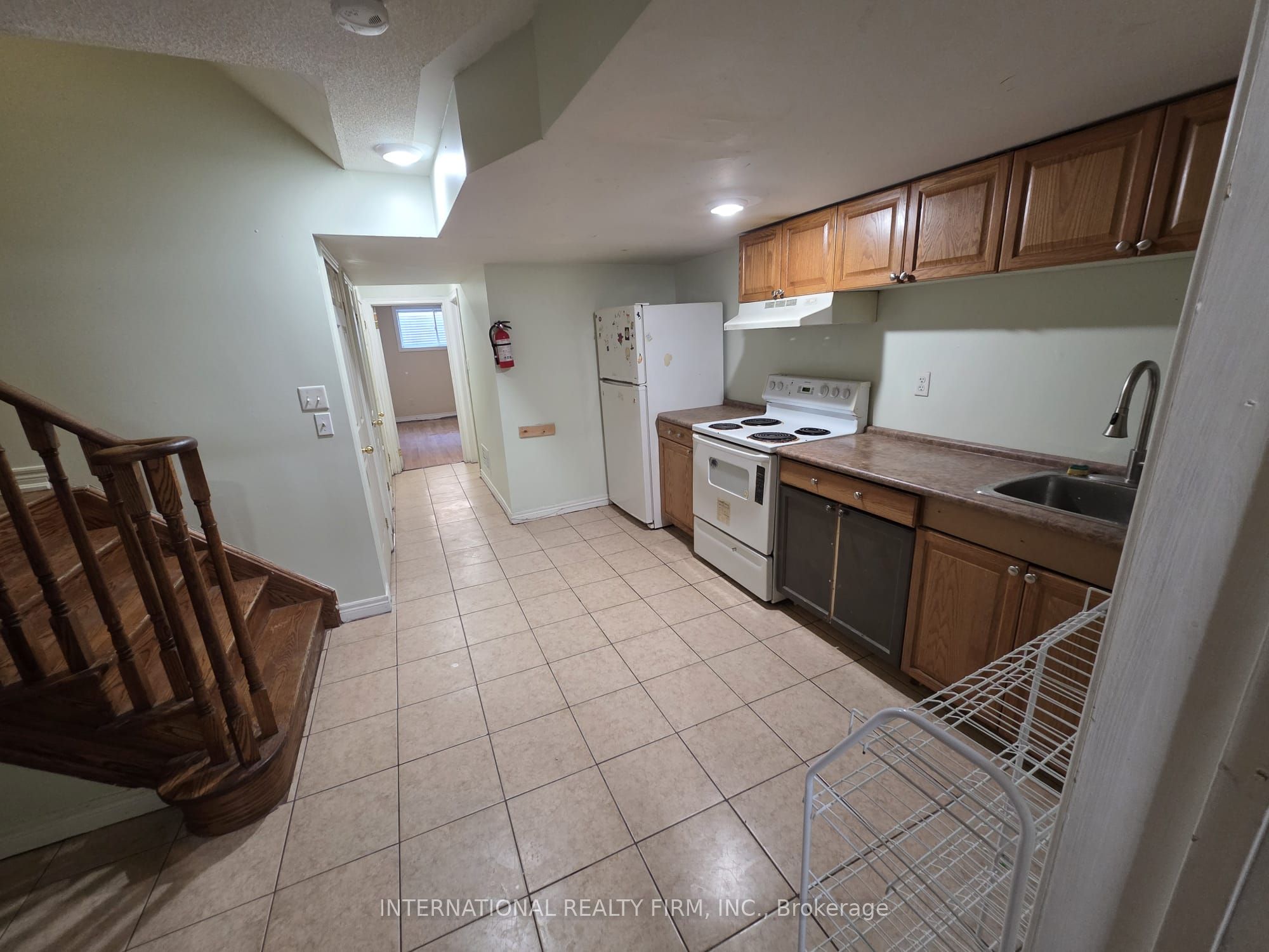 66 Leitch Avenue Property Photo 11