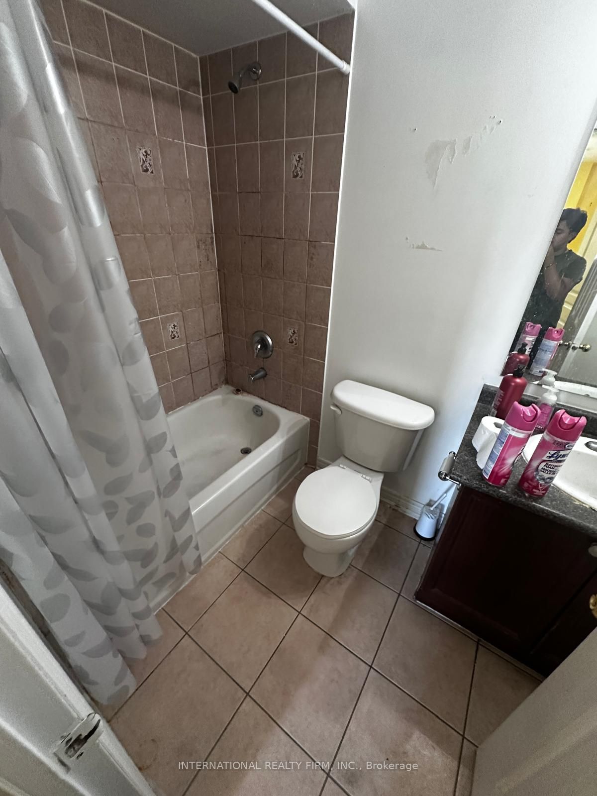 66 Leitch Avenue Property Photo 13