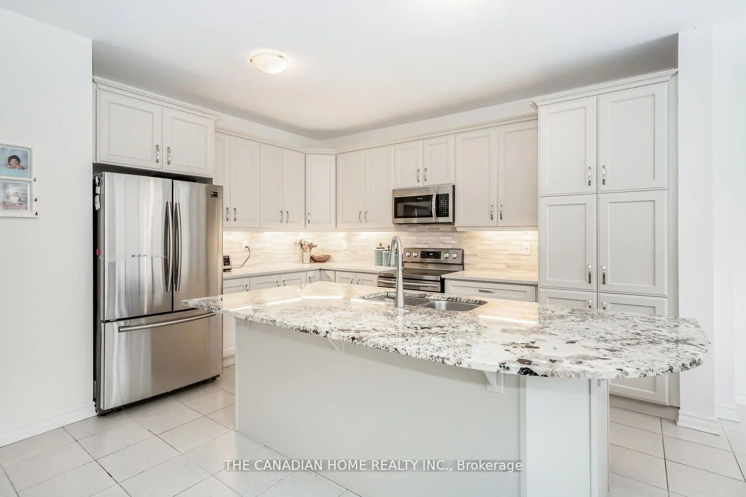 1261 Rose Way Property Photo 14