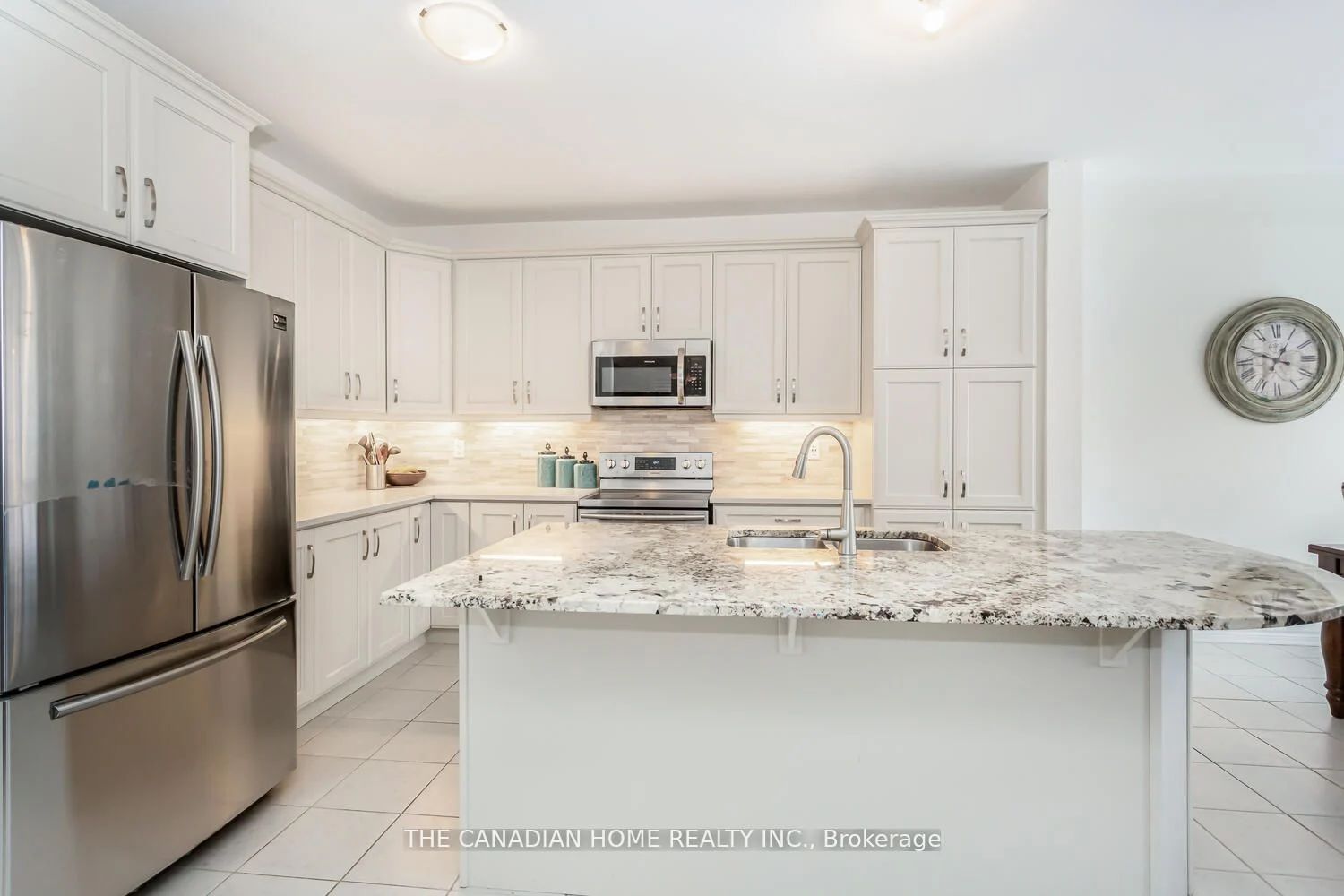 1261 Rose Way Property Photo 15