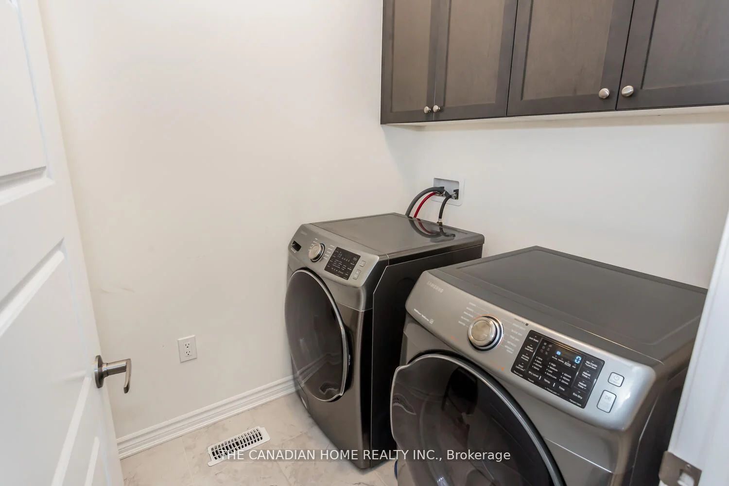 1261 Rose Way Property Photo 17