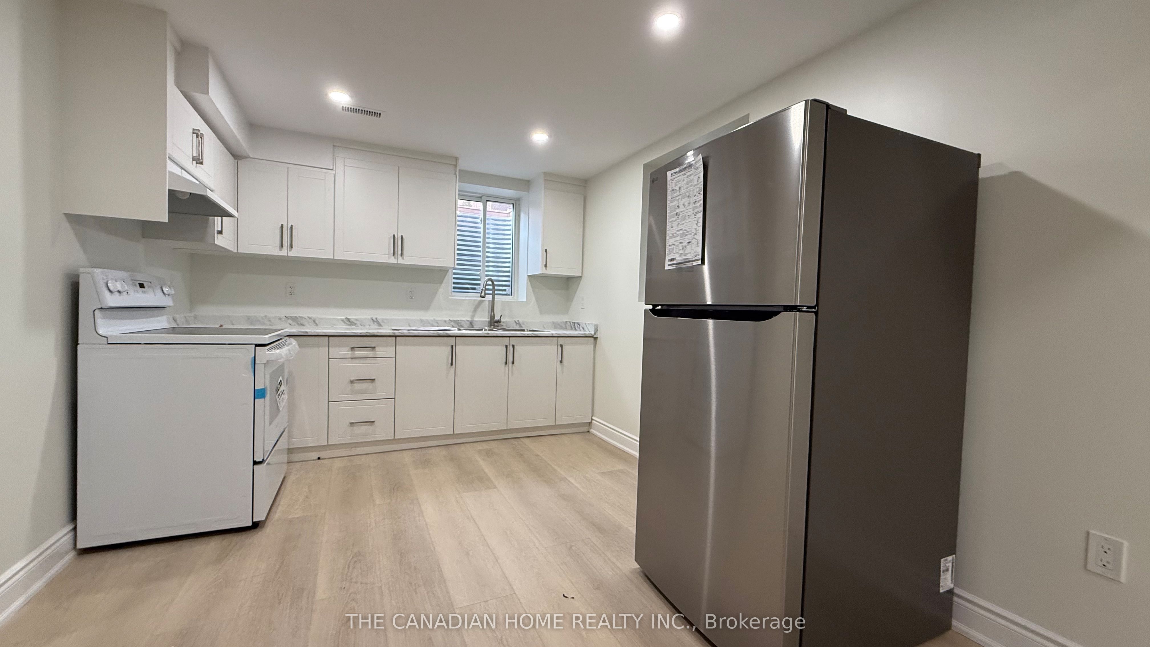 1261 Rose Way Property Photo 32