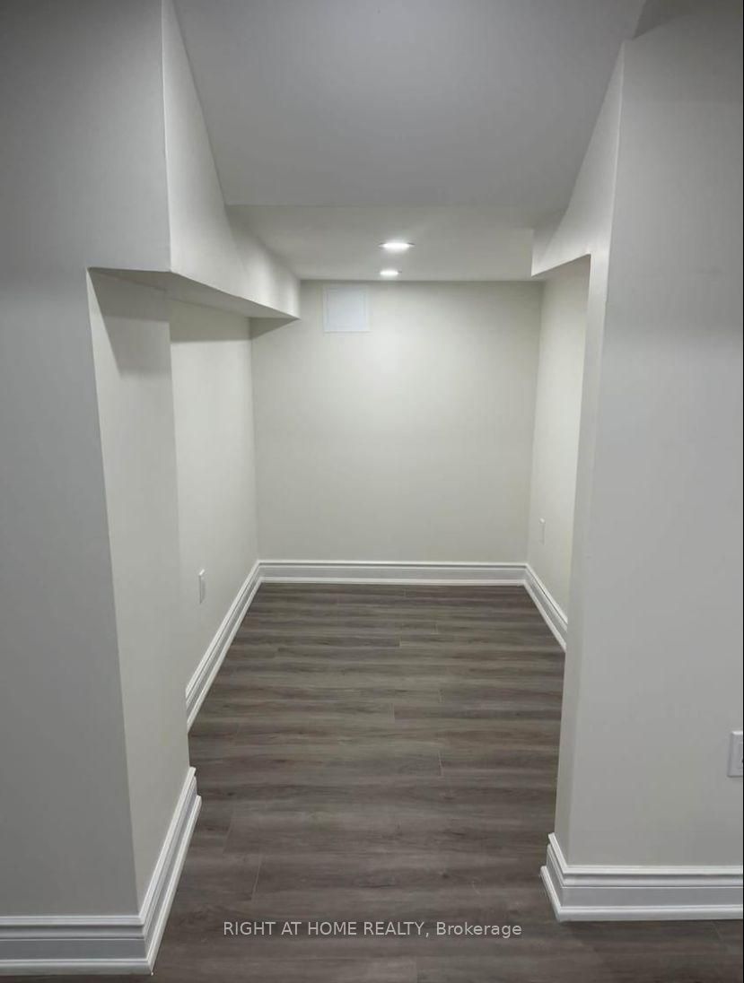 264 Robert Parkinson Drive Basement Property Photo 6