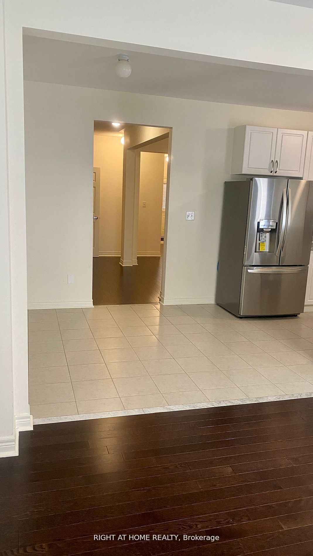 467 Downes Jackson Heights N Property Photo 6