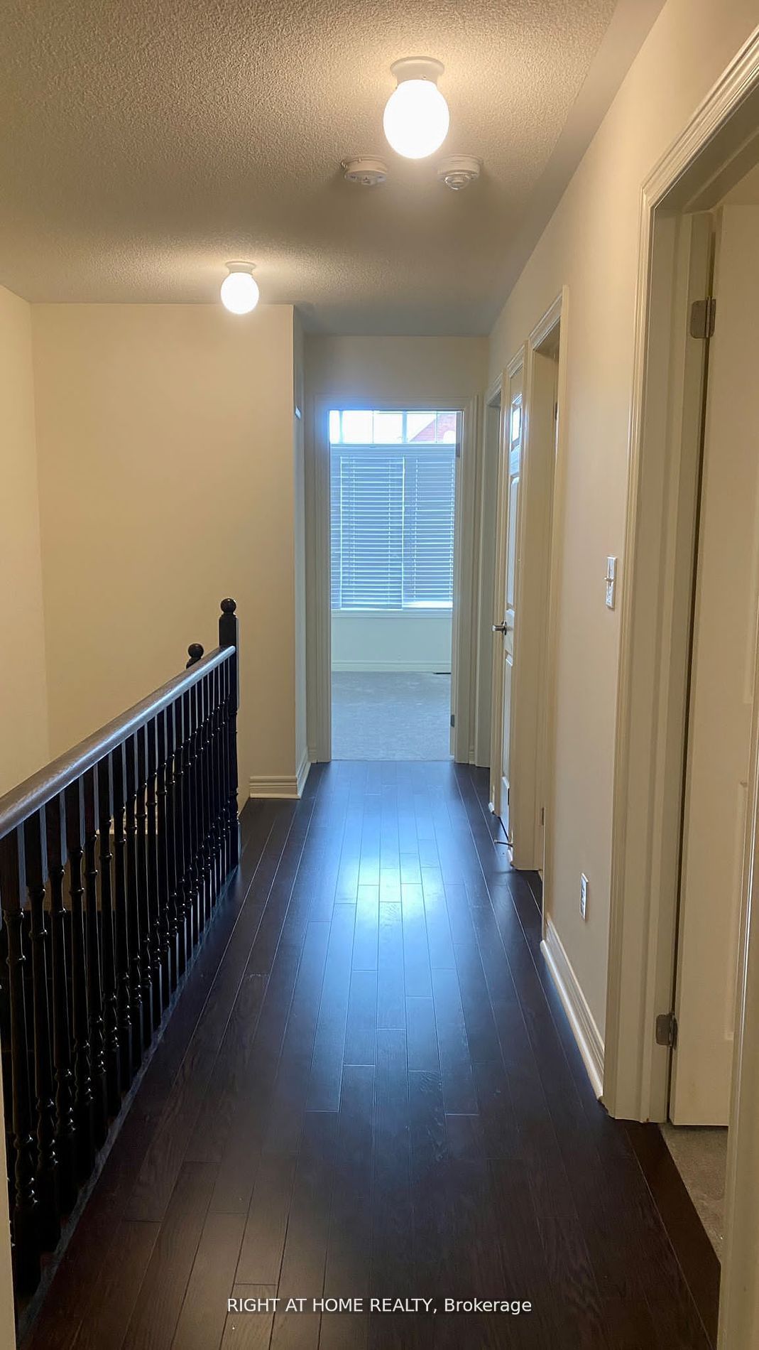 467 Downes Jackson Heights N Property Photo 13