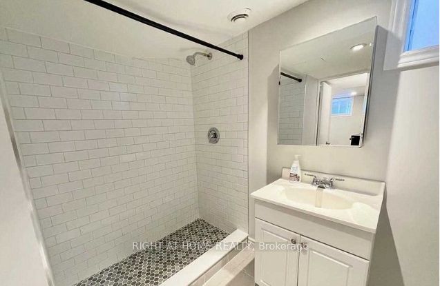 5 Wanita Road Property Photo 14