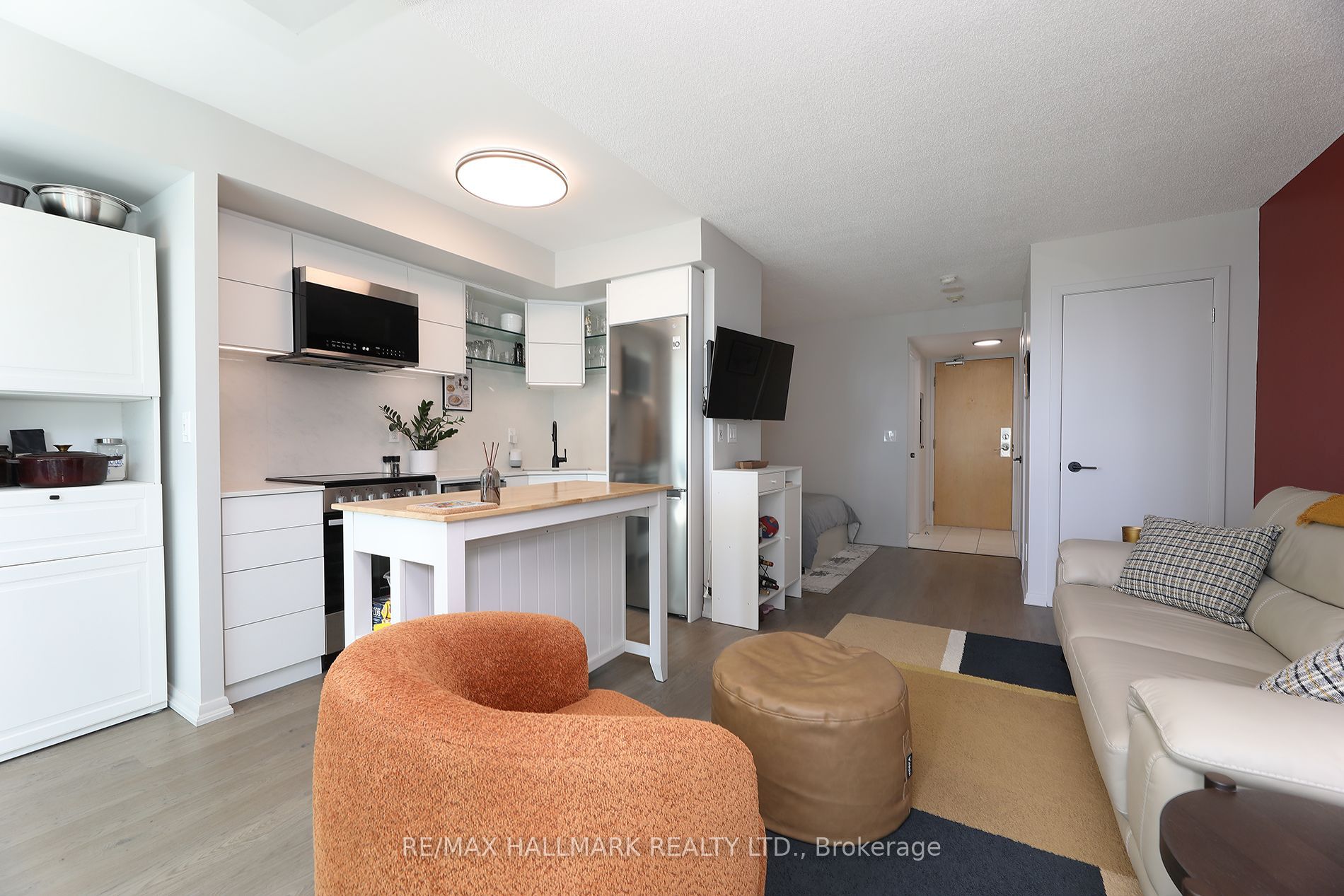 185 Legion Road N 1810 Property Photo 16