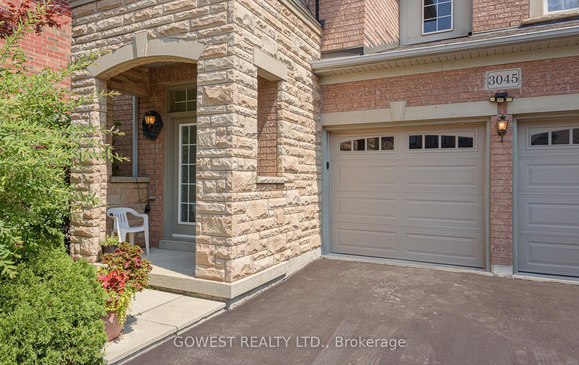 3045 Ferguson Drive Property Photo 3