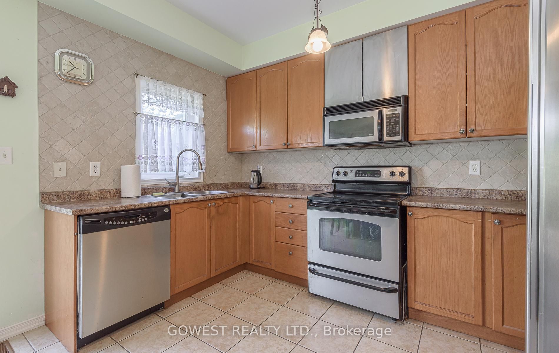 3045 Ferguson Drive Property Photo 8