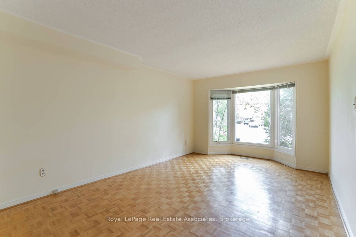 2551 Wynten Way Property Photo 7