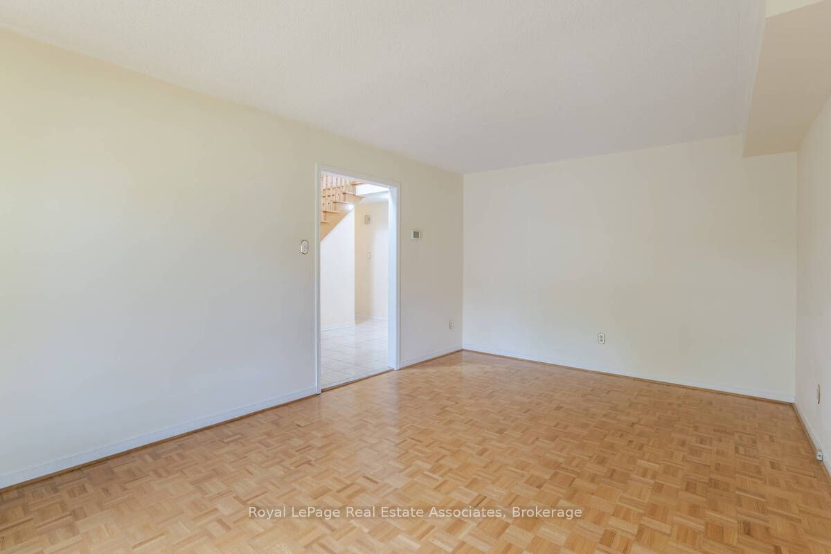 2551 Wynten Way Property Photo 9
