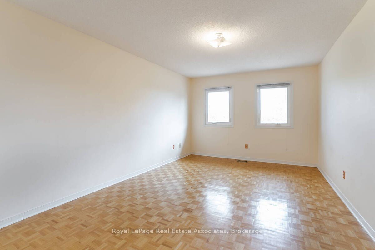2551 Wynten Way Property Photo 23