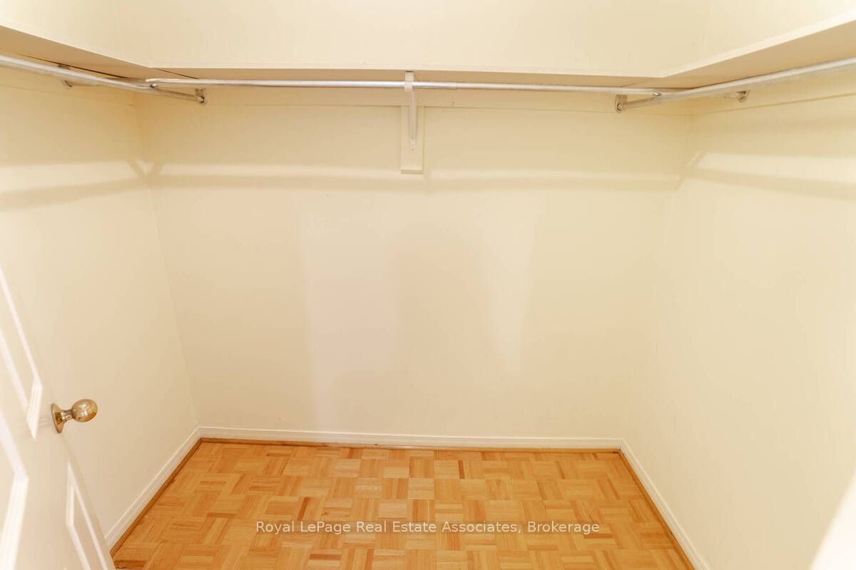 2551 Wynten Way Property Photo 28