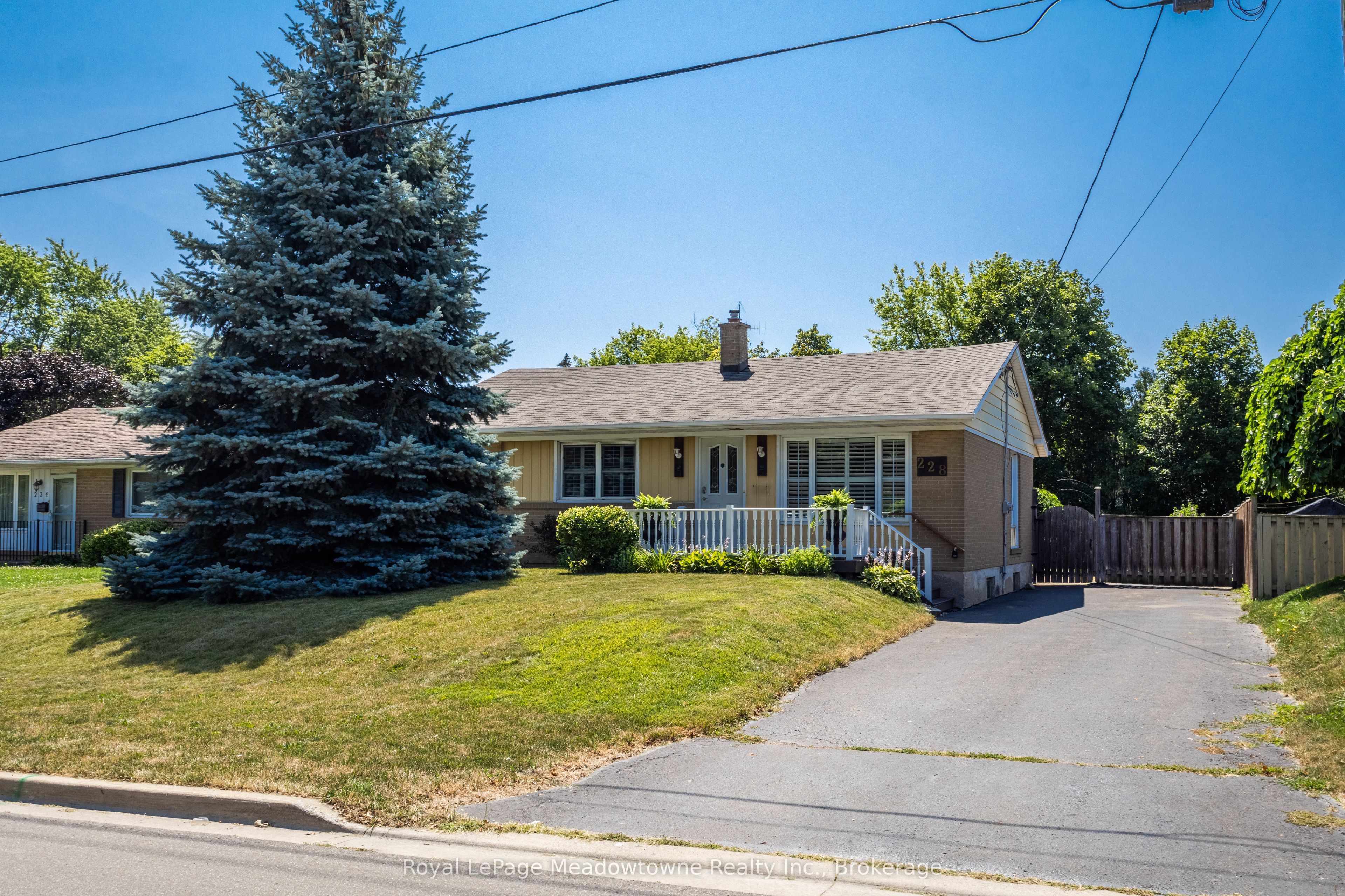 228 Bell Street Property Photo 1