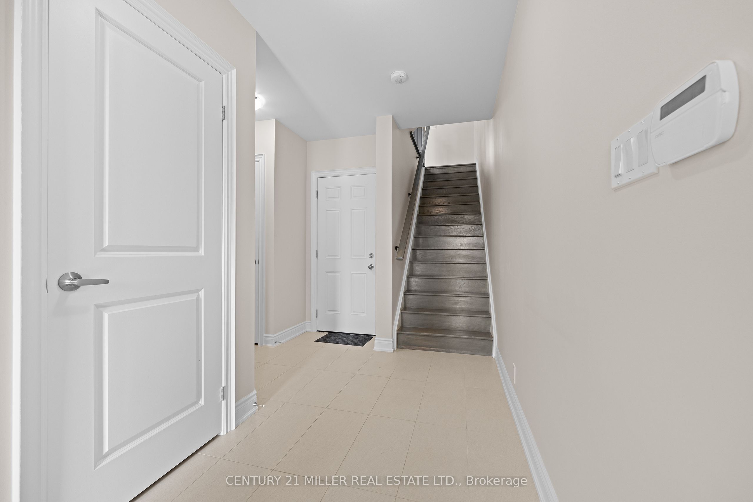2193 Lillykin Street Property Photo 4