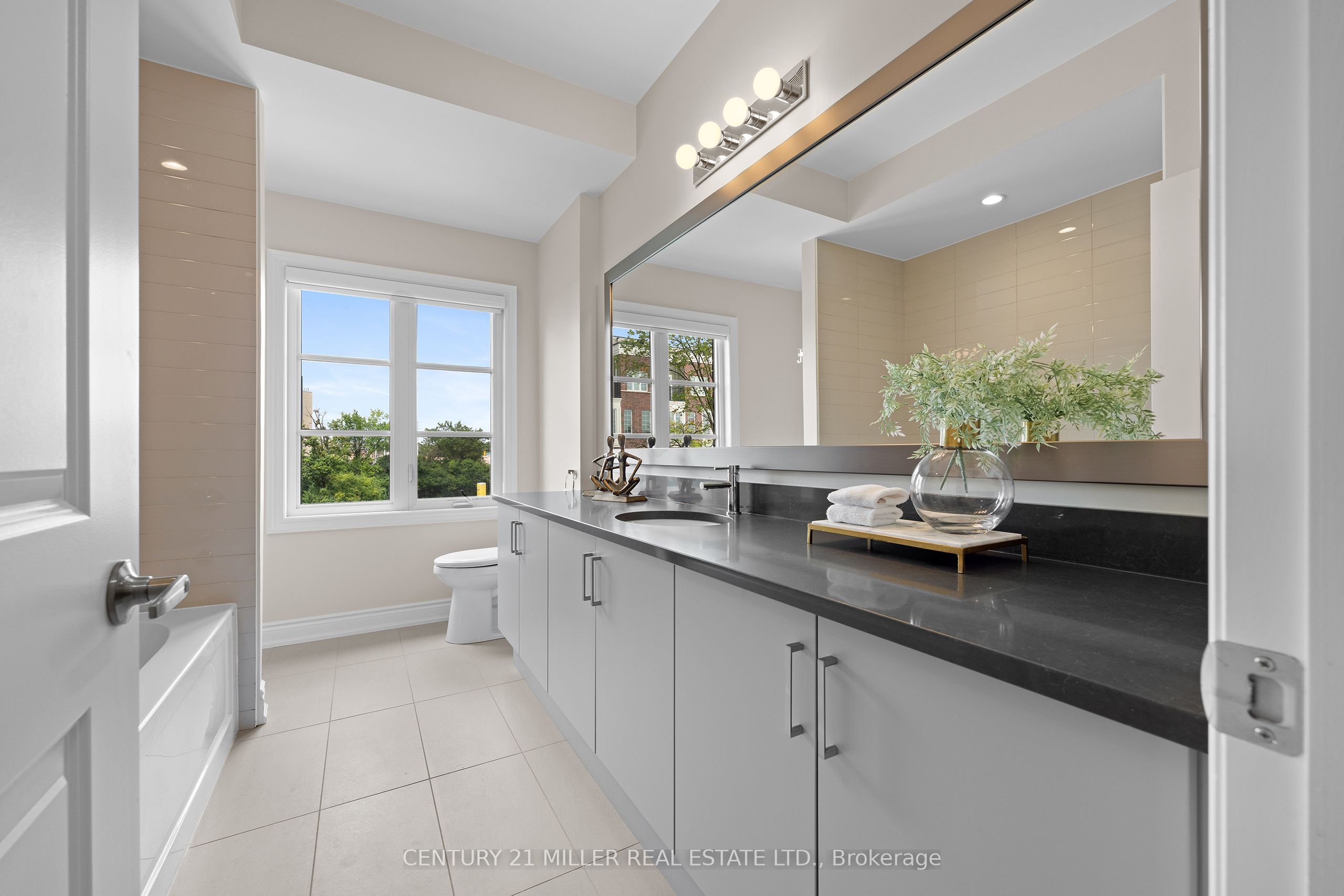 2193 Lillykin Street Property Photo 16