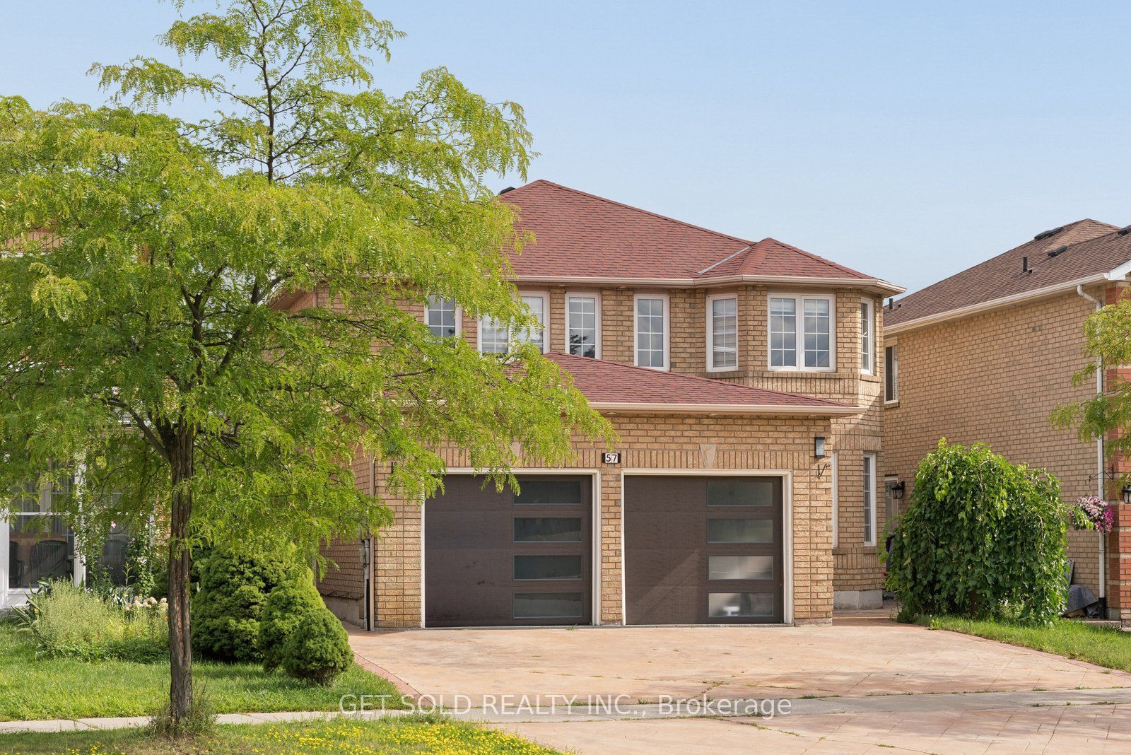 57 Oaklea Boulevard Property Photo 1