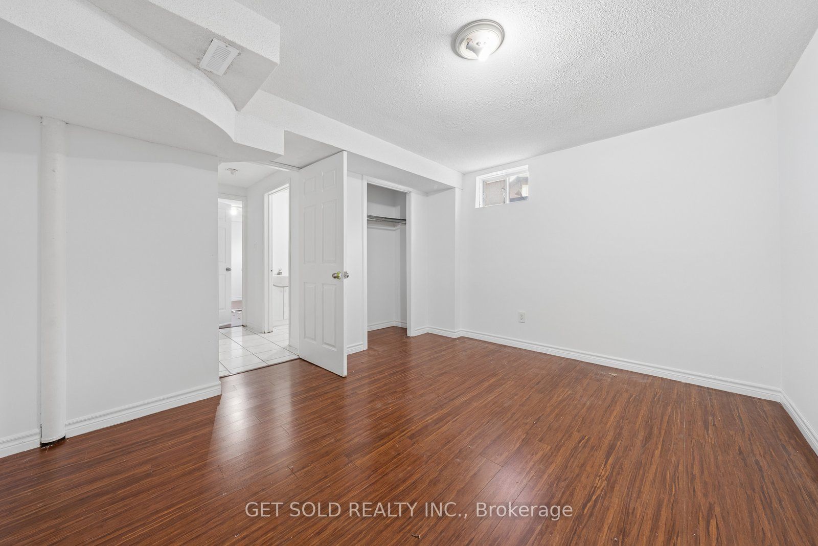 57 Oaklea Boulevard Property Photo 18