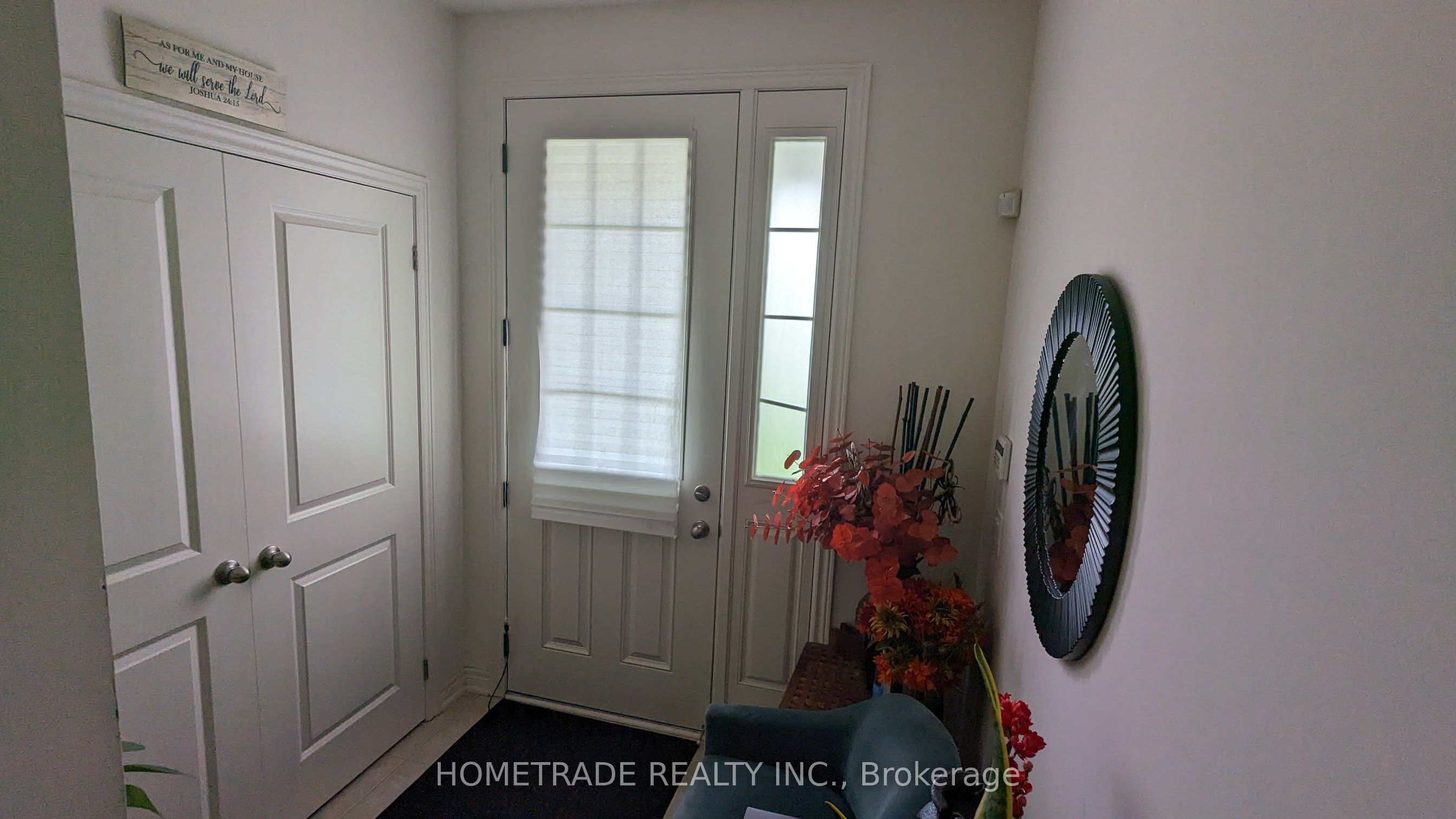 55 Ivor Crescent Property Photo 3