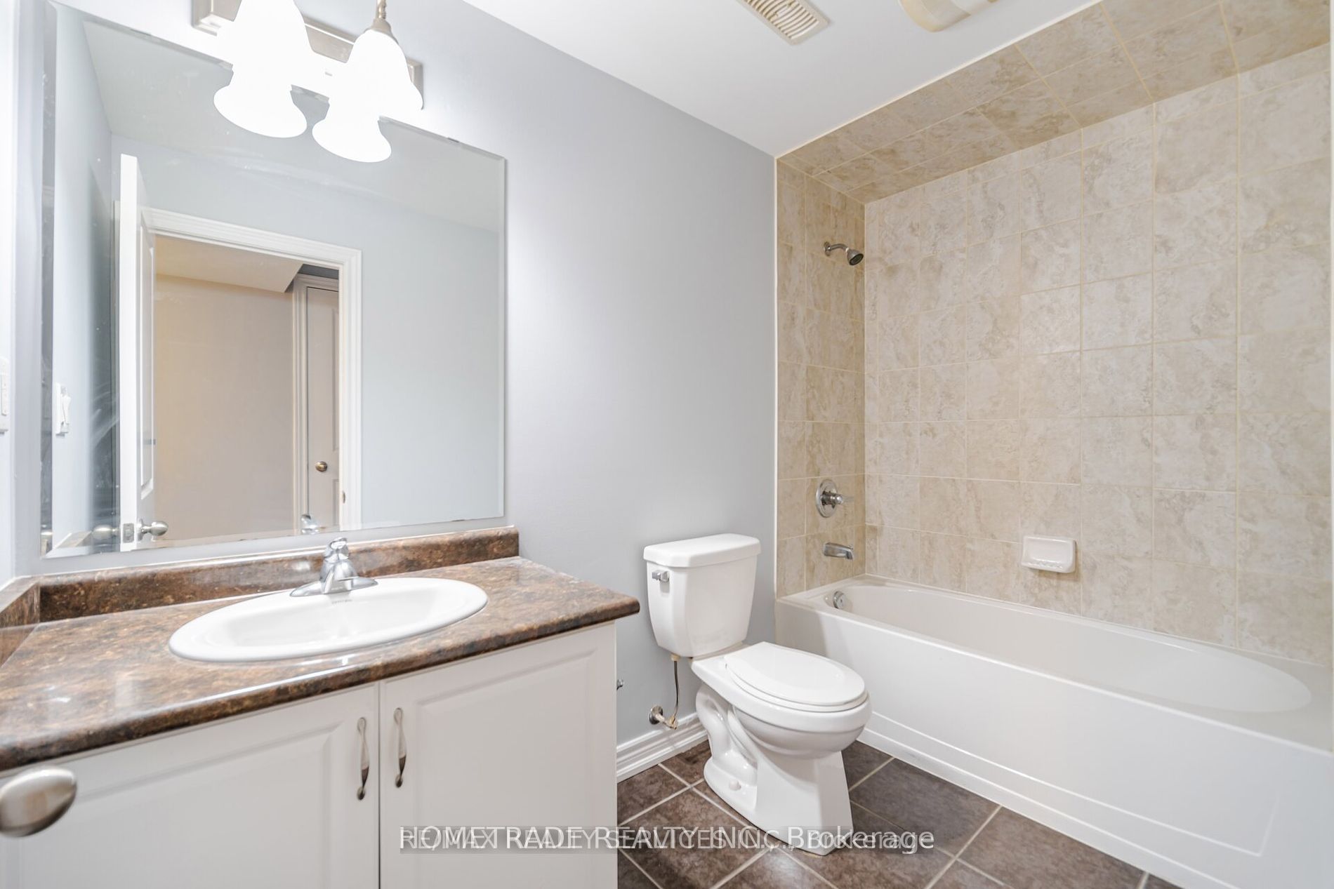 55 Ivor Crescent Property Photo 9