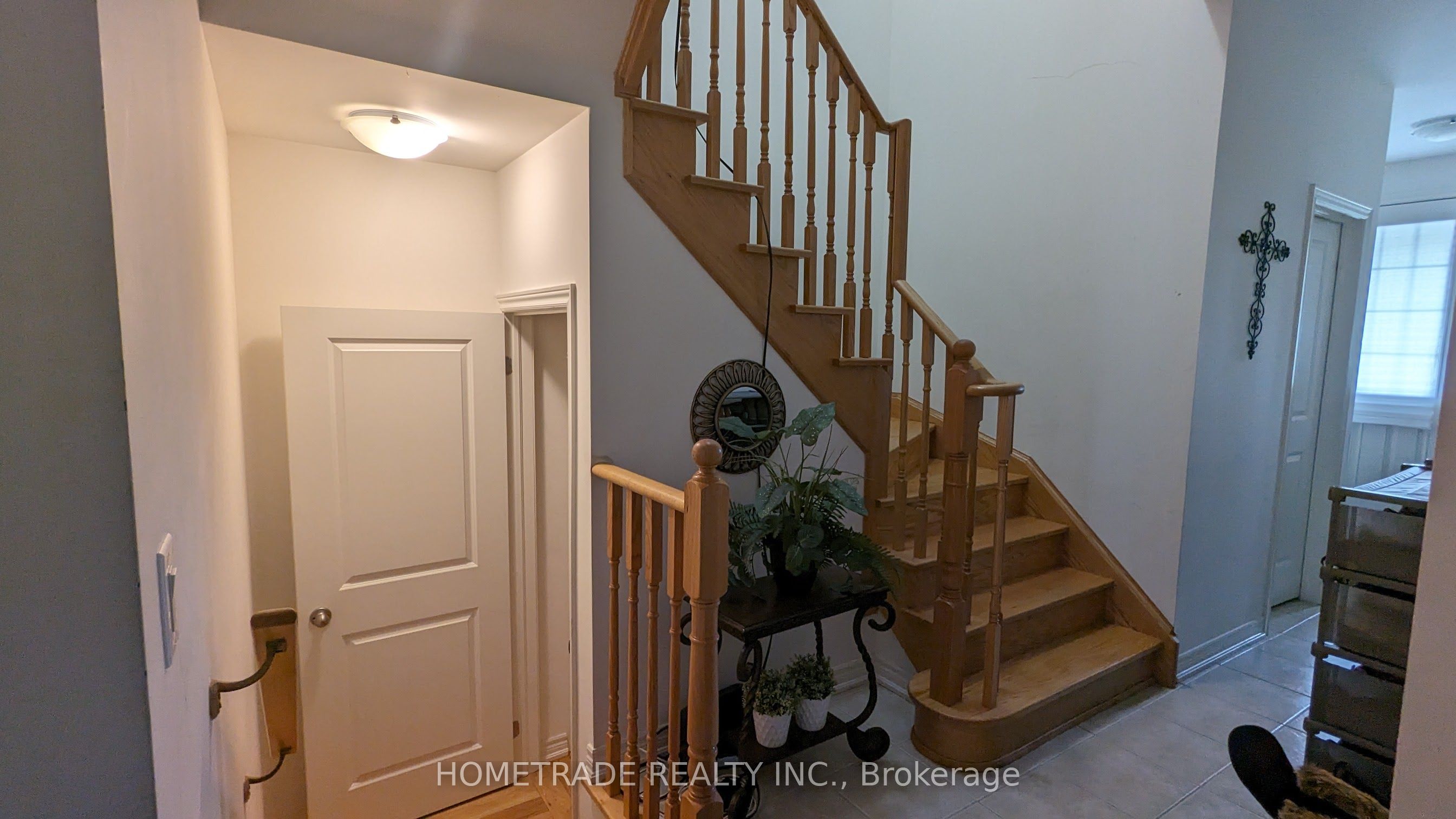 55 Ivor Crescent Property Photo 13