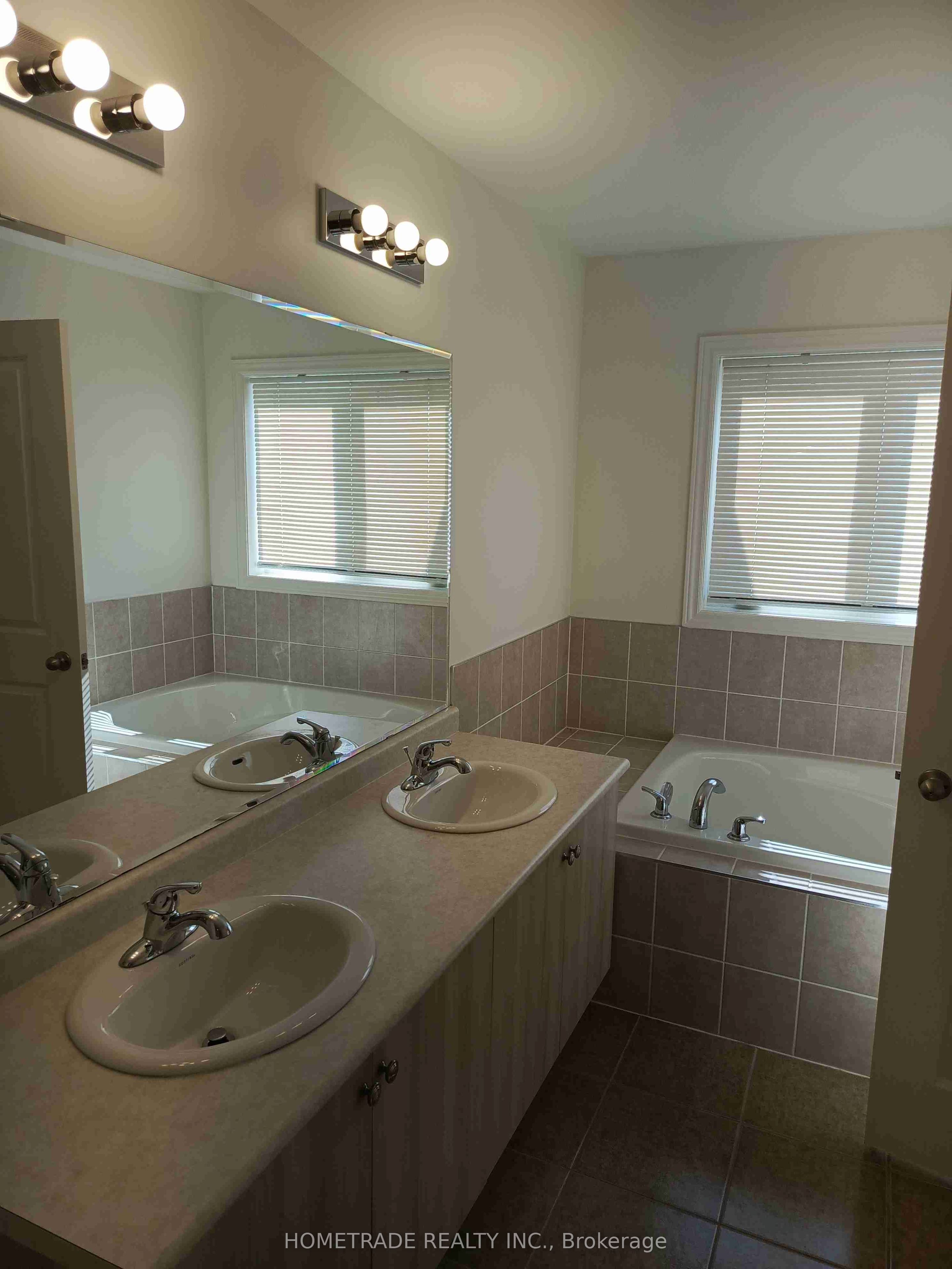 55 Ivor Crescent Property Photo 17