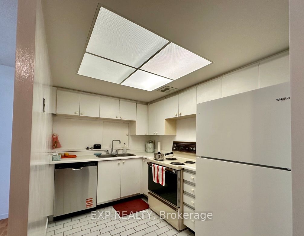300 Webb Drive 303 Property Photo 22