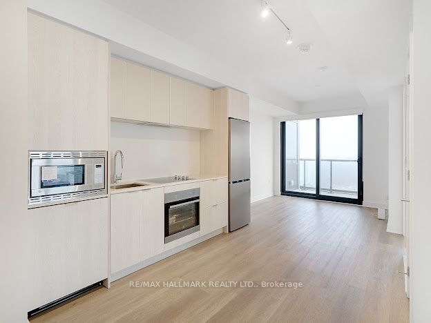 86 Dundas Street E 1015 Property Photo 1