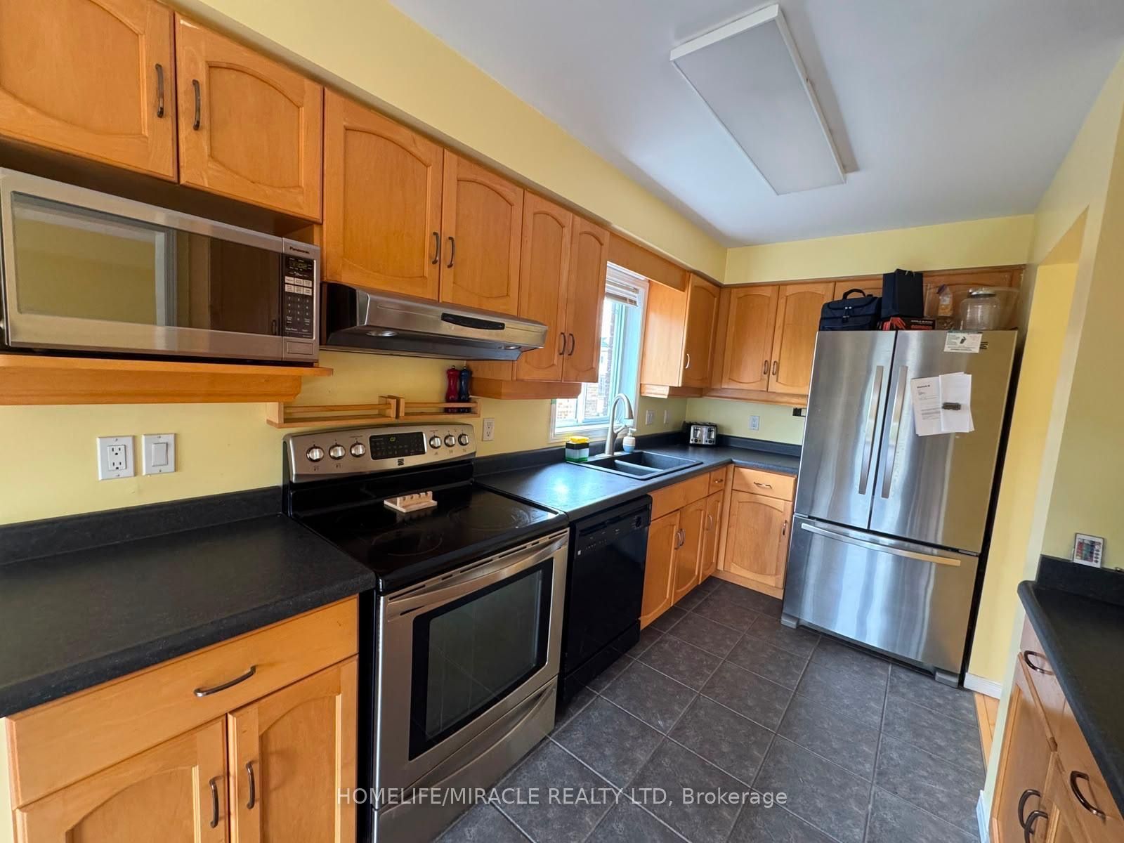 50 Buckingham Street Property Photo 5
