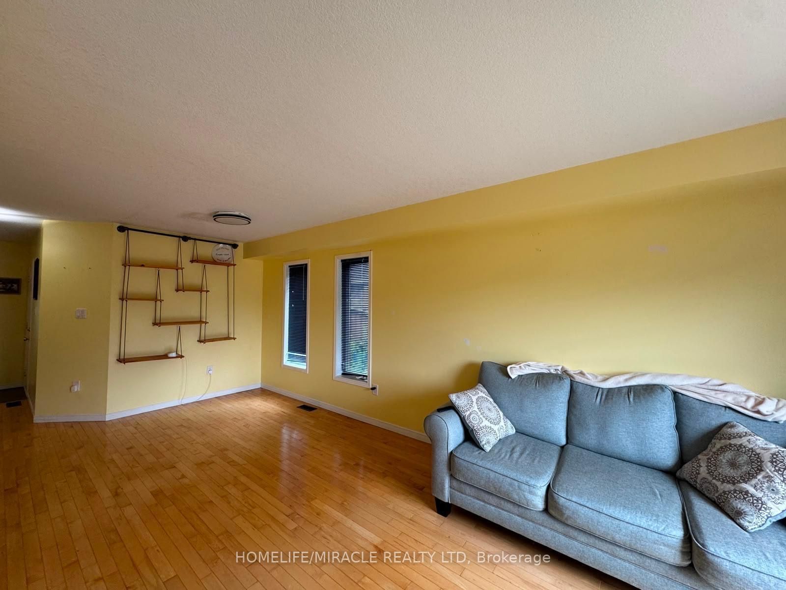 50 Buckingham Street Property Photo 6