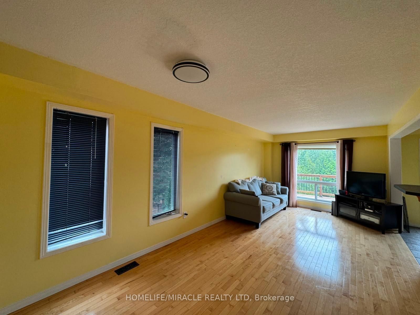 50 Buckingham Street Property Photo 7