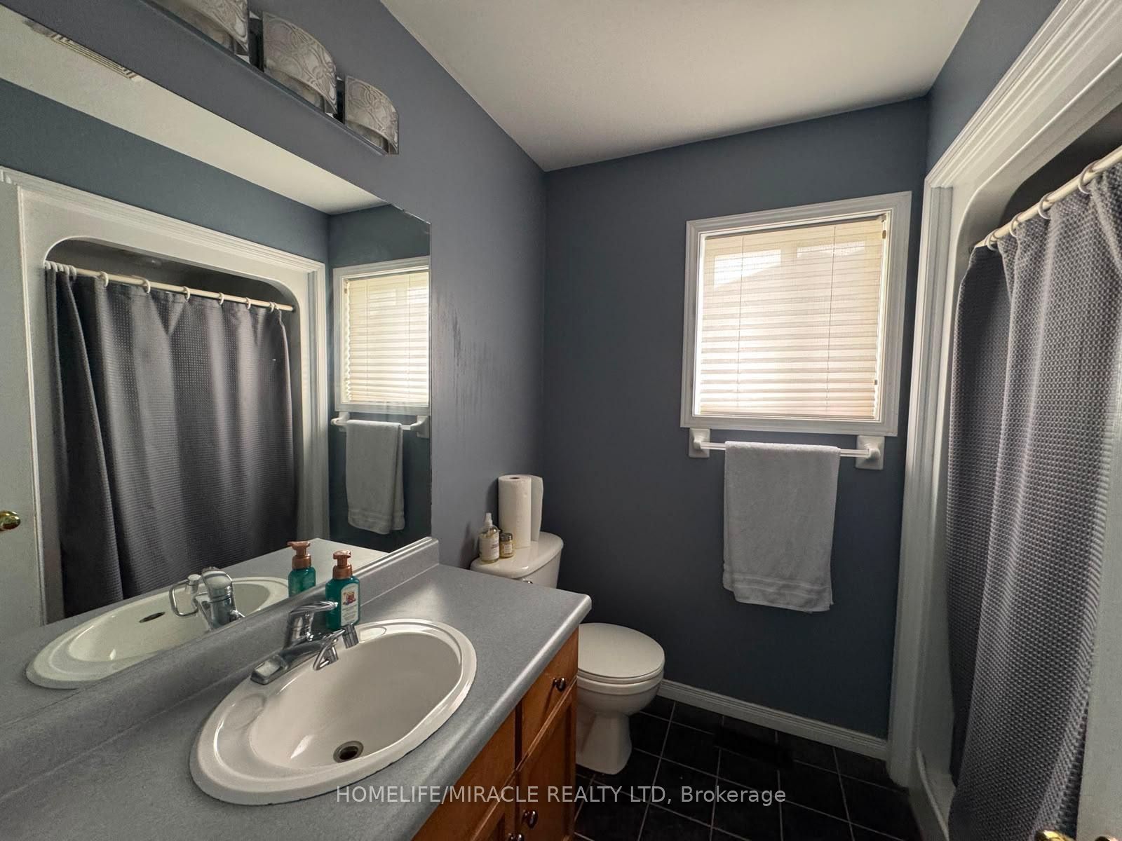 50 Buckingham Street Property Photo 10