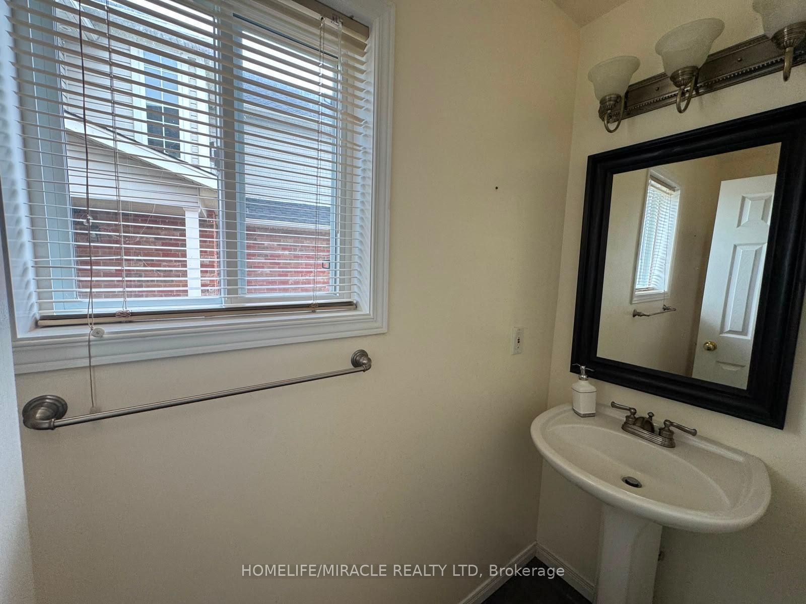 50 Buckingham Street Property Photo 11