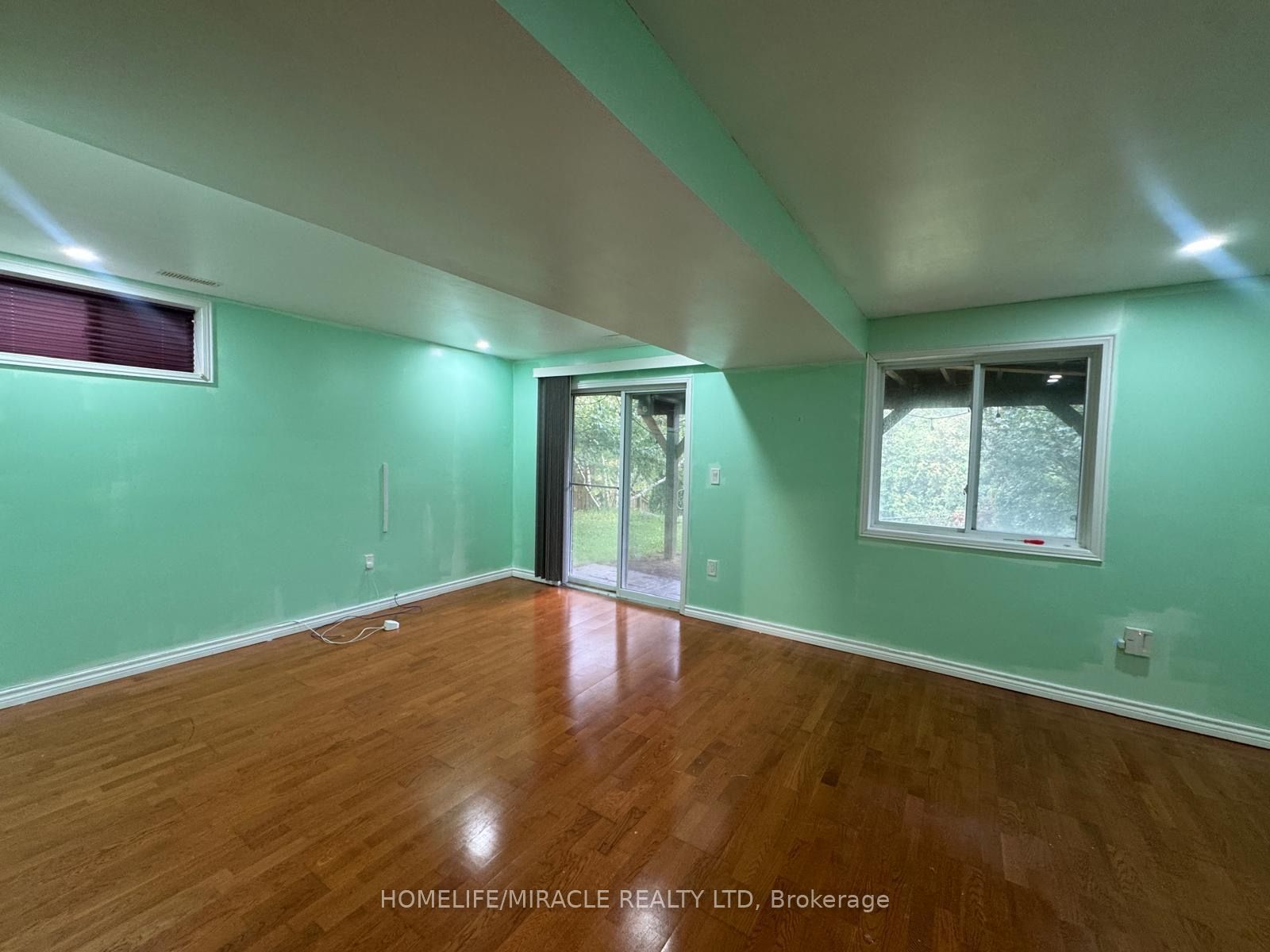 50 Buckingham Street Property Photo 14
