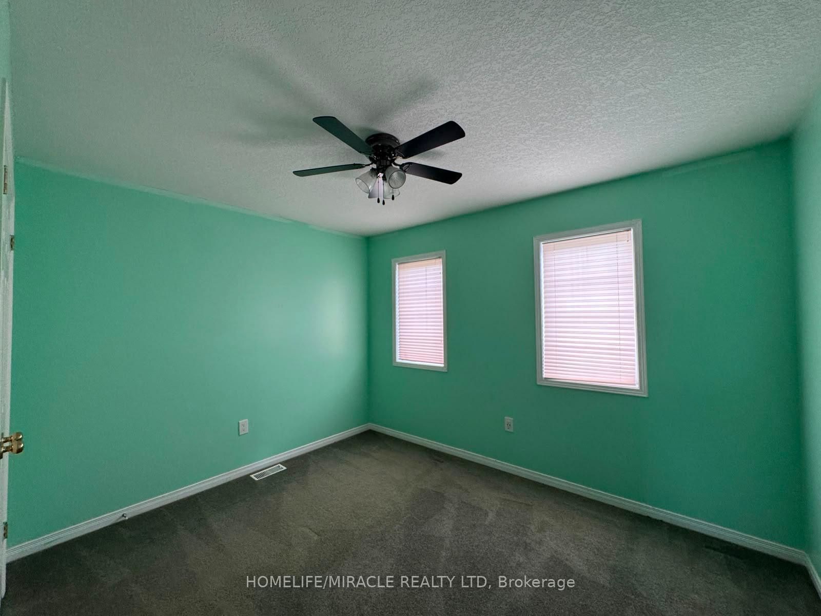 50 Buckingham Street Property Photo 16
