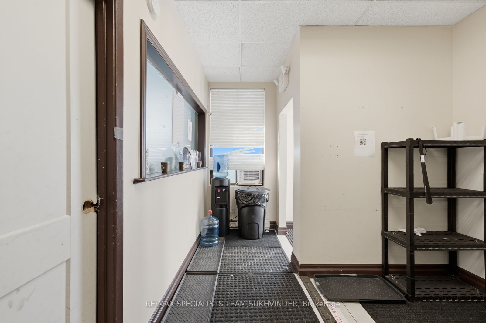50 Steeles Avenue E 8 Property Photo 6