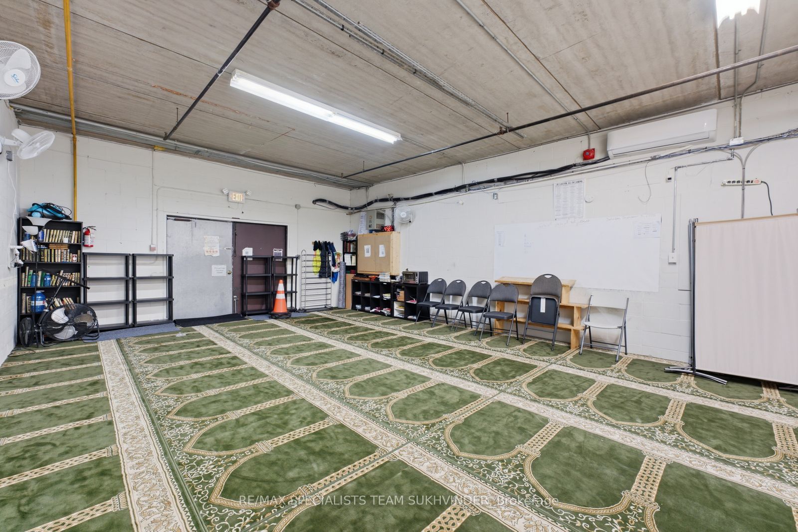 50 Steeles Avenue E 8 Property Photo 19