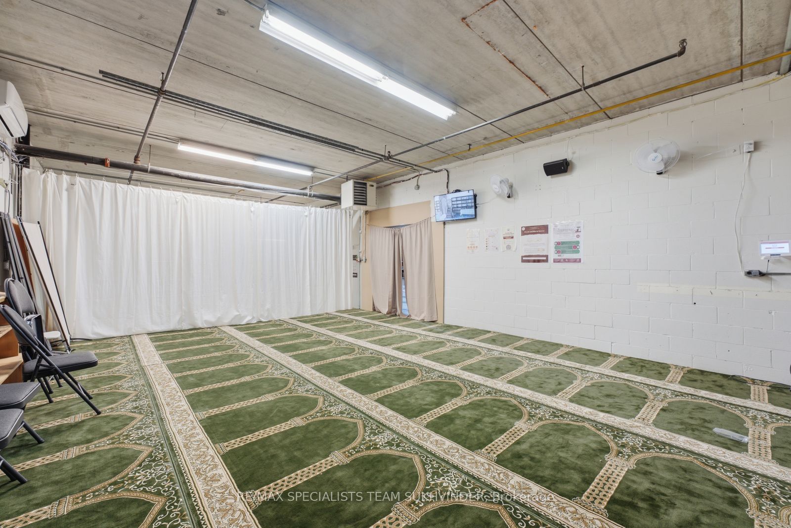 50 Steeles Avenue E 8 Property Photo 21