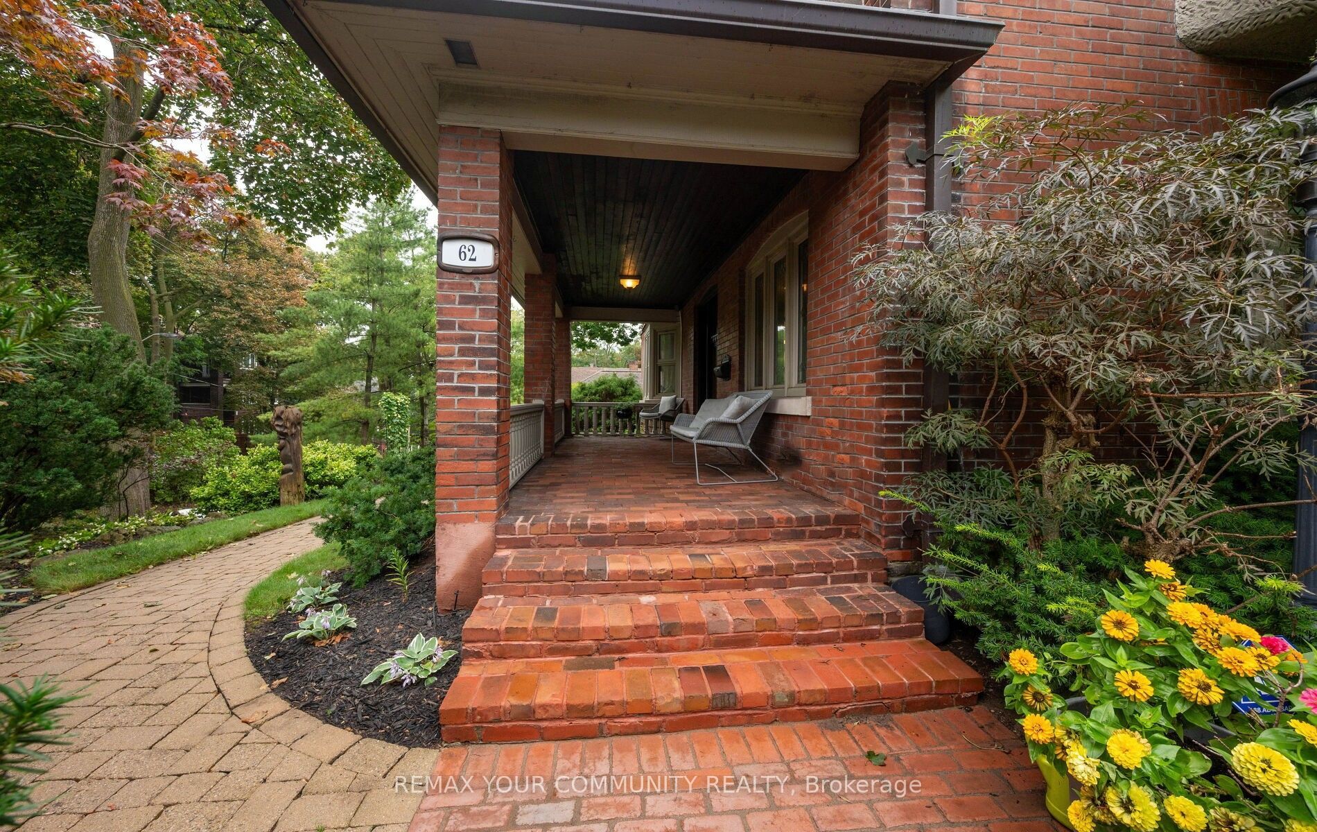 62 Indian Grove Property Photo 5